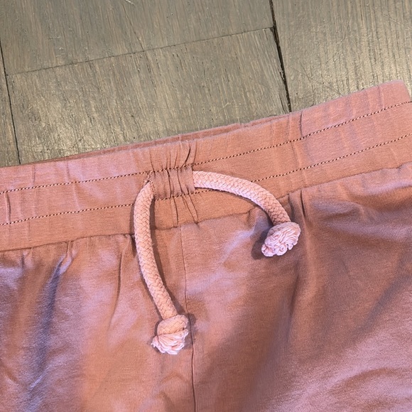 5/30$ Kin Kin kids shorts size 5 - Picture 2 of 3